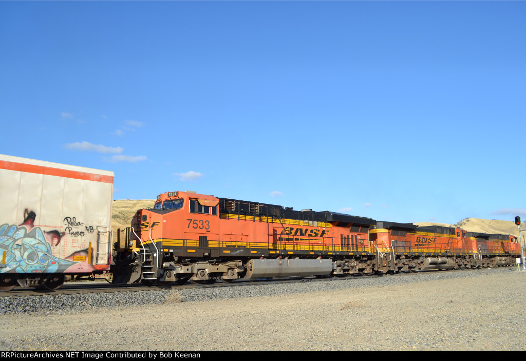 BNSF 7533